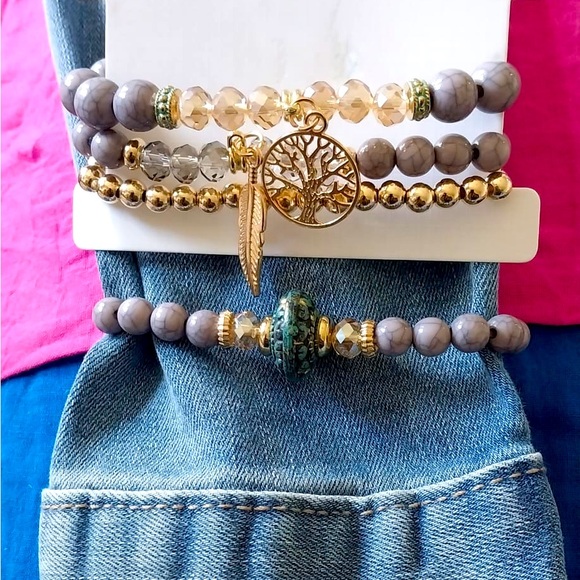 Bohemian Fashion Bracelet with leave and tree - Picture 1 of 5